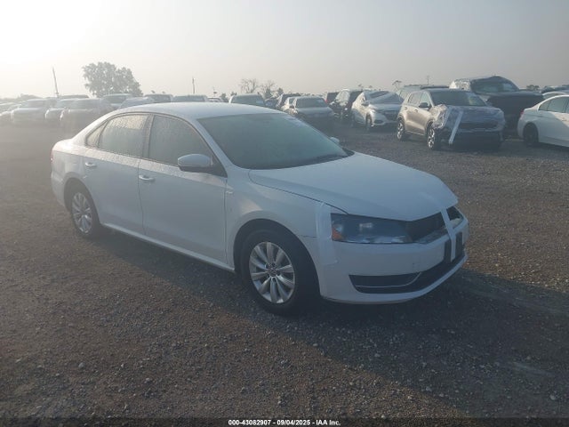 2014 VOLKSWAGEN PASSAT 1.8T WOLFSBURG EDITION