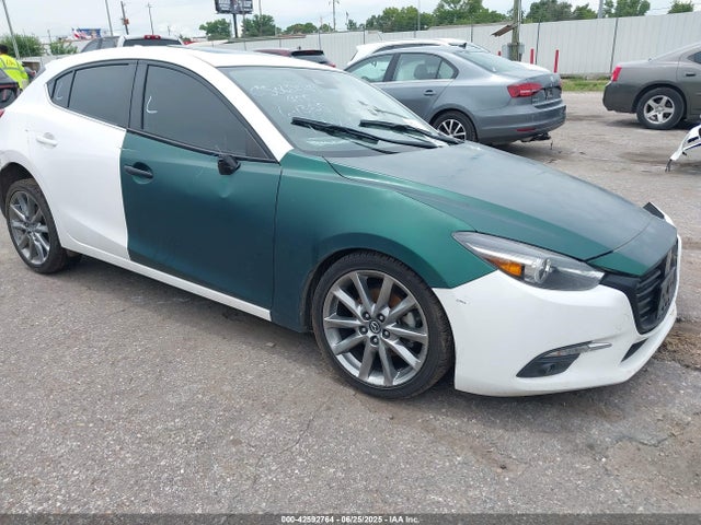 2018 MAZDA MAZDA3 GRAND TOURING