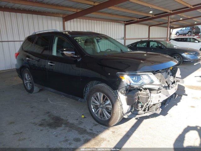 2019 NISSAN PATHFINDER SV