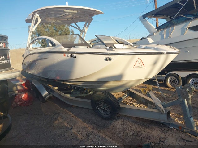 2024 YAMAHA BOAT /TRAILER 