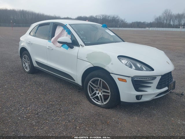 2018 PORSCHE MACAN SPORT EDITION