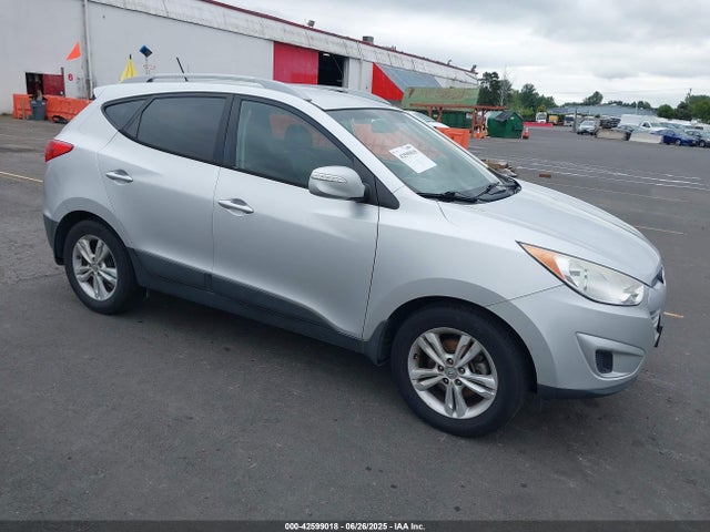 2012 HYUNDAI TUCSON GLS