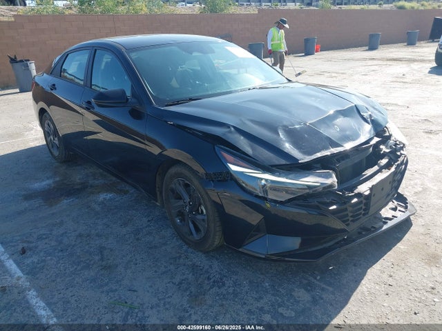 2021 HYUNDAI ELANTRA SEL