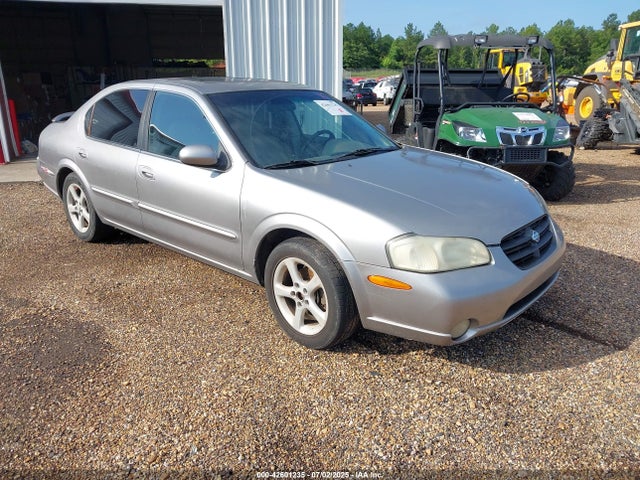 2001 NISSAN MAXIMA SE