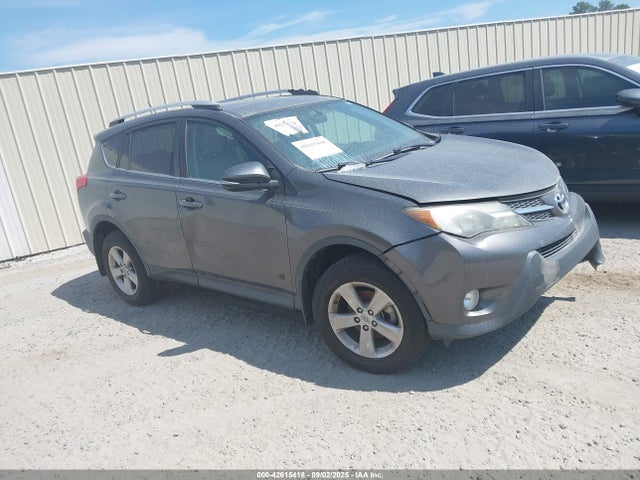 2013 TOYOTA RAV4 XLE