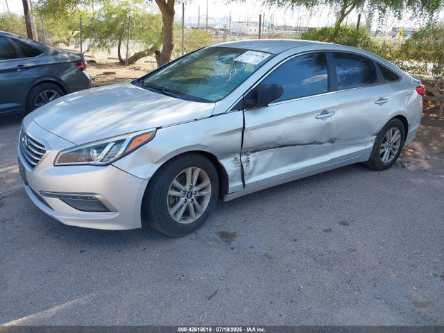 HYUNDAI SONATA SE - 2