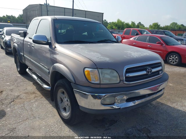 2000 TOYOTA TUNDRA SR5 V8