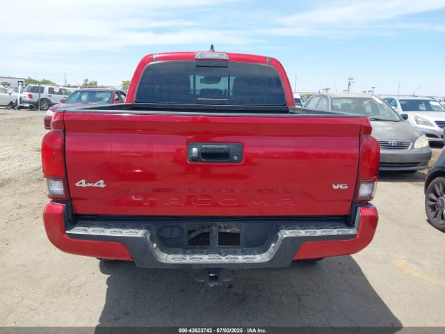 2022 TOYOTA TACOMA SR5 V6 17