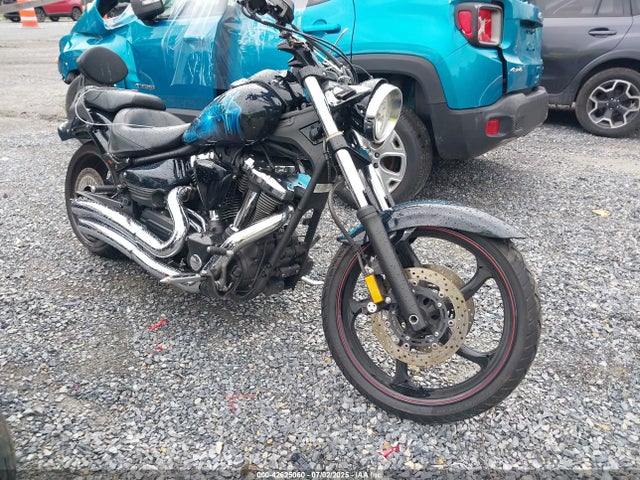 2014 YAMAHA XV CU