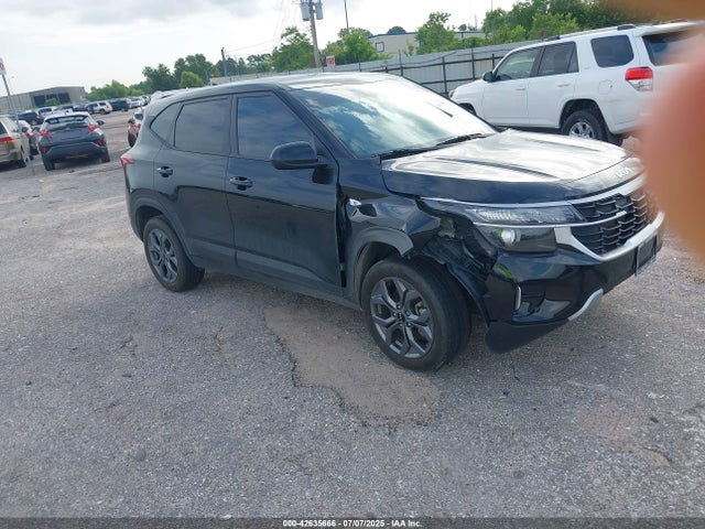 2024 KIA SELTOS LX
