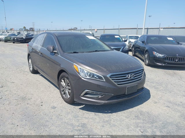 2015 HYUNDAI SONATA SE