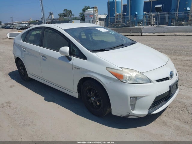 2015 TOYOTA PRIUS TWO