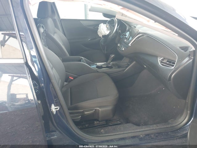 CHEVROLET MALIBU 1LT - 5