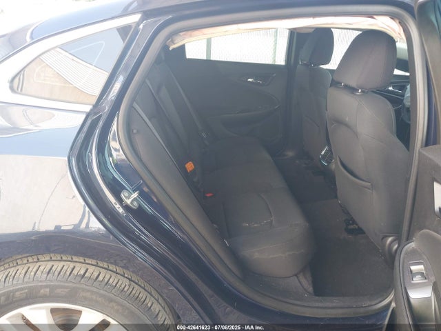 CHEVROLET MALIBU 1LT - 8