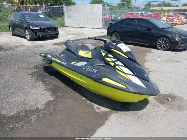 2021 YAMAHA VX LIMITED 
