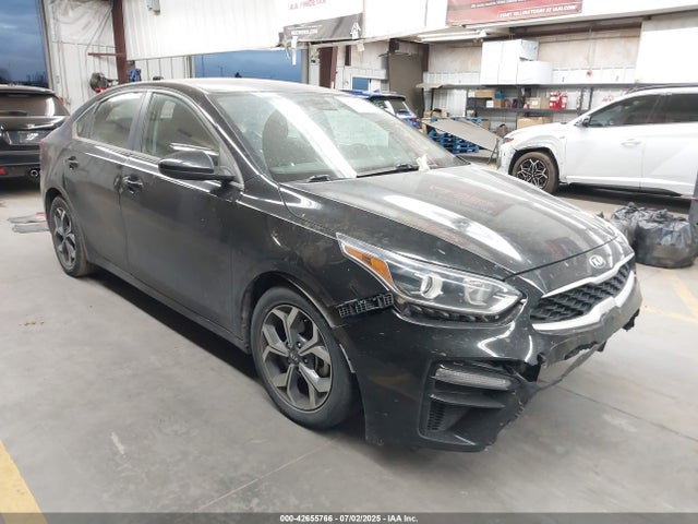 2021 KIA FORTE LXS