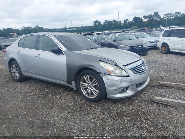 2012 INFINITI G37 