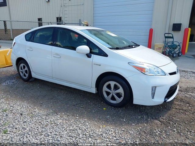 2015 TOYOTA PRIUS TWO