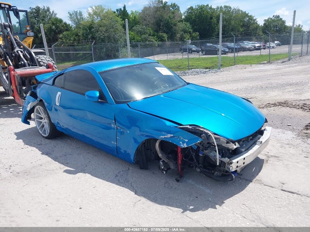 2004 NISSAN 350Z 