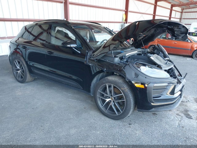 2024 PORSCHE MACAN T