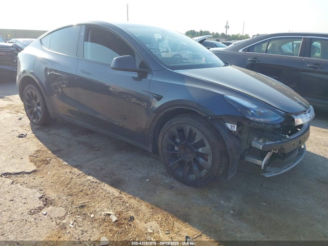 2024 TESLA MODEL Y LONG RANGE DUAL MOTOR ALL-WHEEL DRIVE