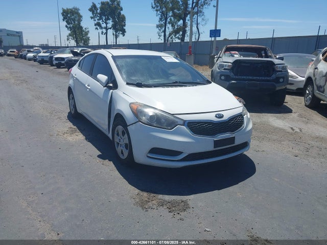 2016 KIA FORTE LX