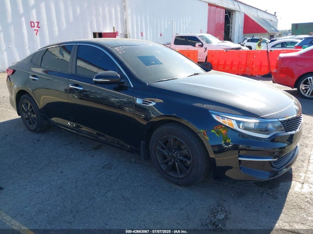 2017 KIA OPTIMA LX