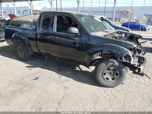 2016 NISSAN FRONTIER S