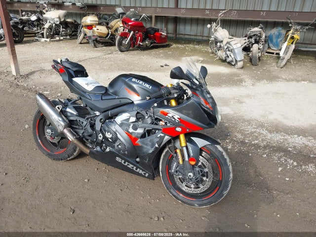 2022 SUZUKI GSX R