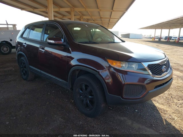 2011 KIA SORENTO LX