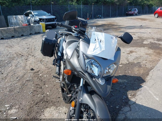 2015 SUZUKI DL650 A