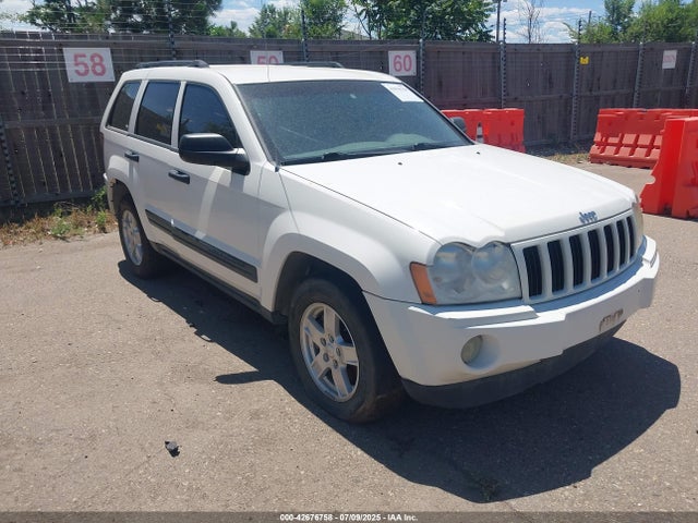 2005 JEEP GRAND CHER LAREDO