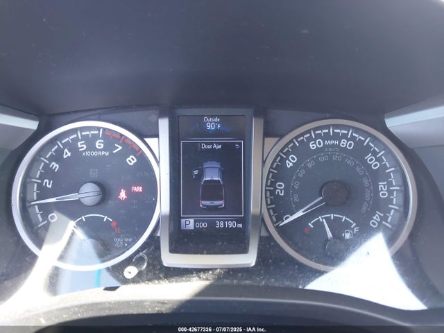 2020 TOYOTA TACOMA SR5 V6 7