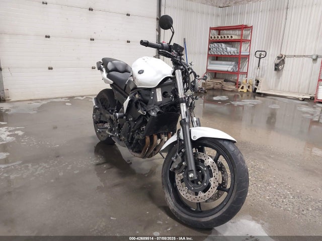 2009 YAMAHA FZ6 R