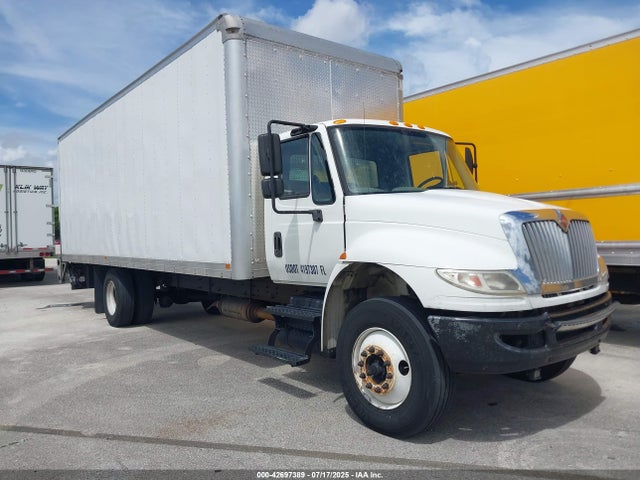 2016 INTERNATIONAL 4000 4300