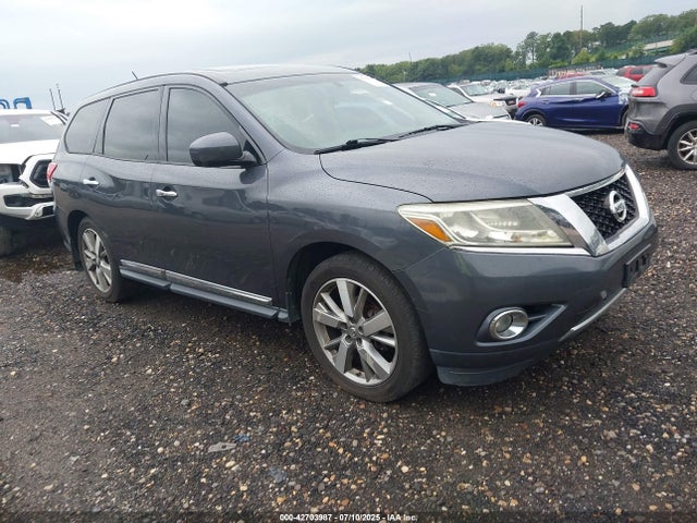 2013 NISSAN PATHFINDER PLATINUM