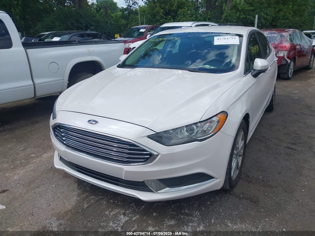 FORD FUSION SE - 2