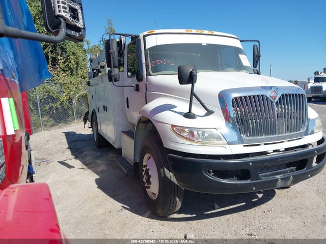 2015 INTERNATIONAL 4000 4400