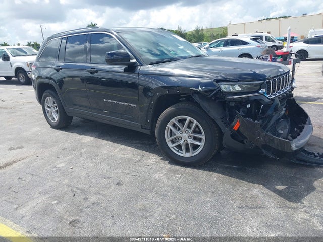2024 JEEP GRAND CHER LAREDO X 4X2