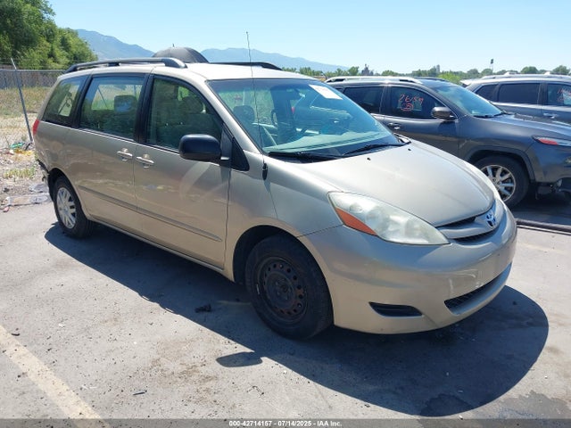 2008 TOYOTA SIENNA CE