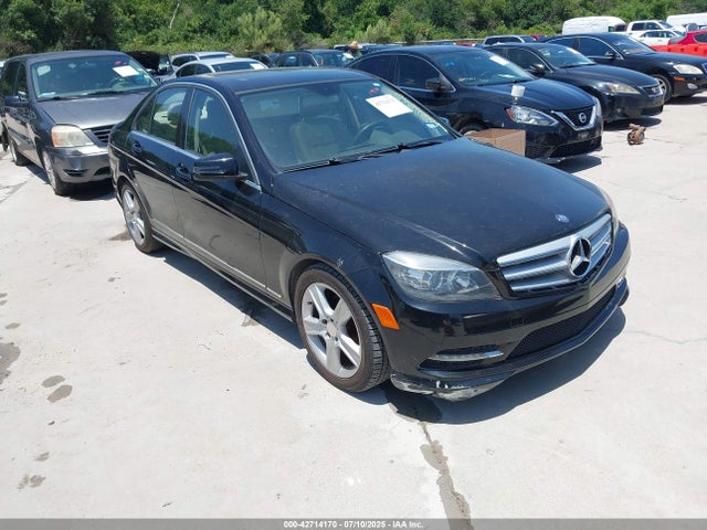 2011 MERCEDES-BENZ C 300 LUXURY/SPORT