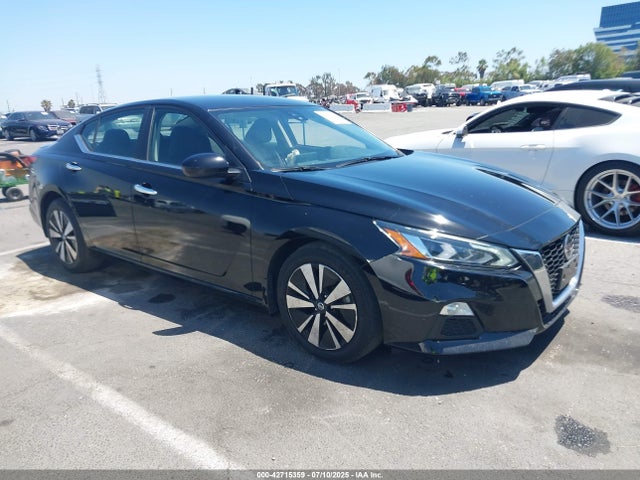 2022 NISSAN ALTIMA SV FWD