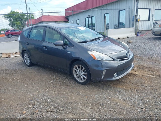 2013 TOYOTA PRIUS FIVE