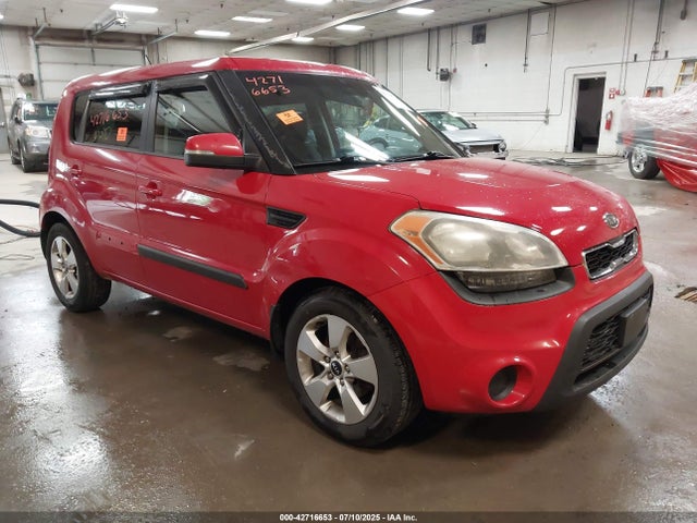 2012 KIA SOUL +