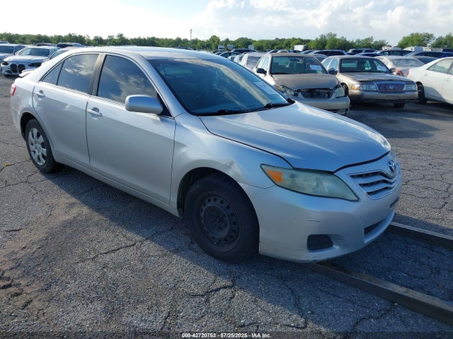 2010 TOYOTA CAMRY LE