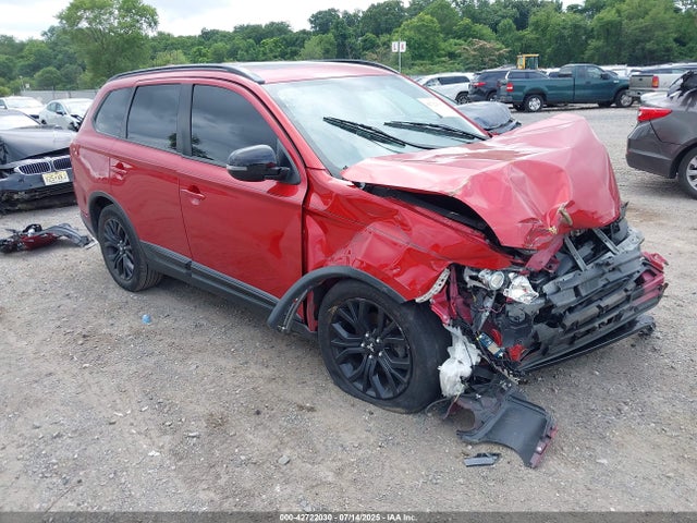 2018 MITSUBISHI OUTLANDER LE