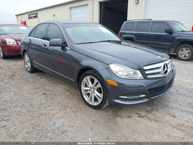 2014 MERCEDES-BENZ C 250 LUXURY/SPORT