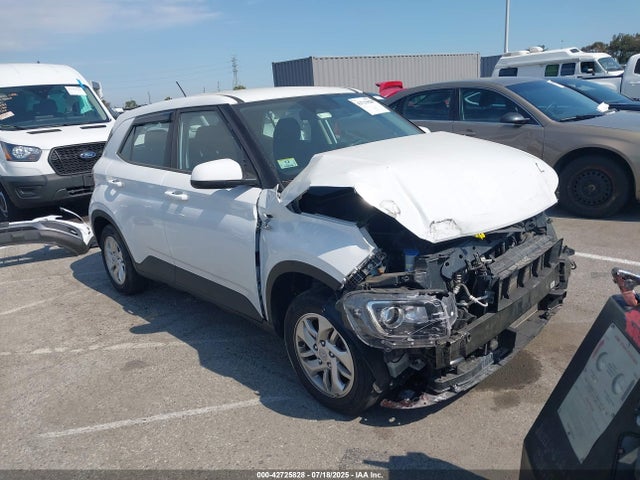 2023 HYUNDAI VENUE SE
