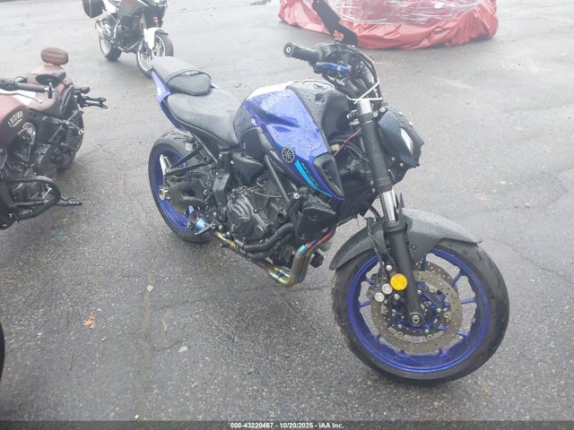 2023 YAMAHA MT07 