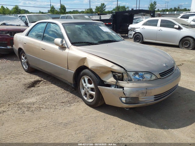 2001 LEXUS ES 300 
